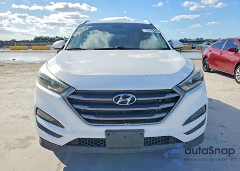 2016 Hyundai Tucson Limited z USA, uszkodzony, nr VIN KM8J3CA49GU063403